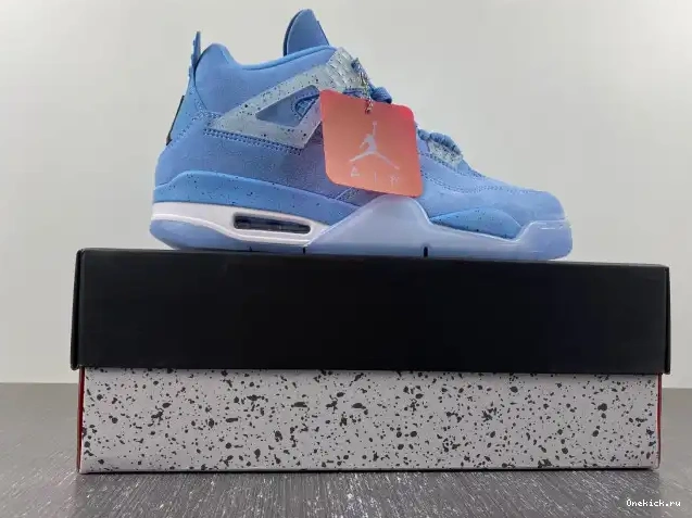 One Kick Jordan UNC HO12MNJDLS247 4 Retro (PE) 0609
